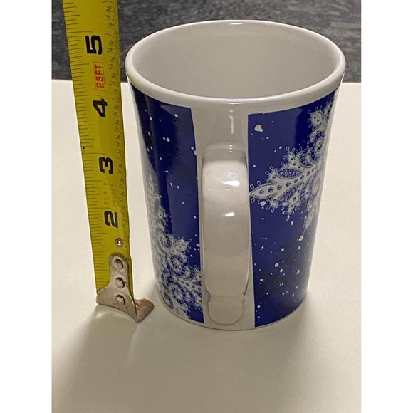 Beautiful ￼Studio 33 Snowflake Mug - Picture 9 of 10